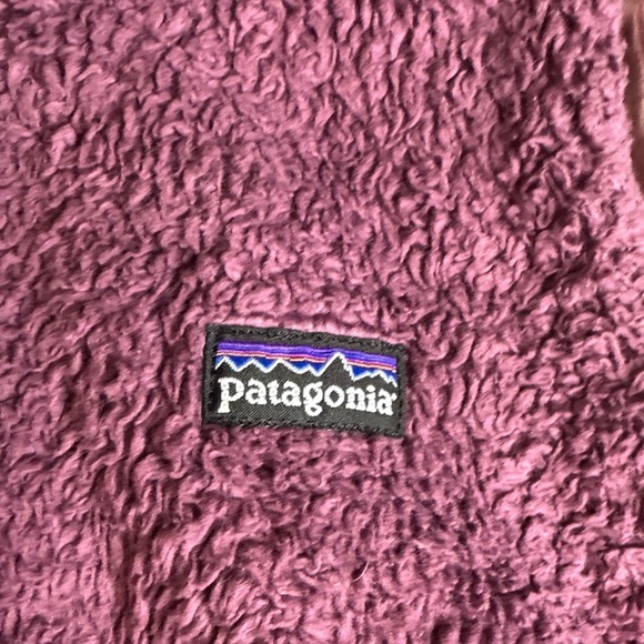 Patagonia Women's Reversible Fleece Vest - Deep Pink - Picture 2 of 6